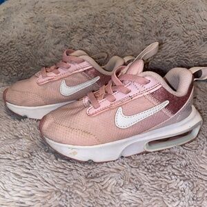 Max Air Pink